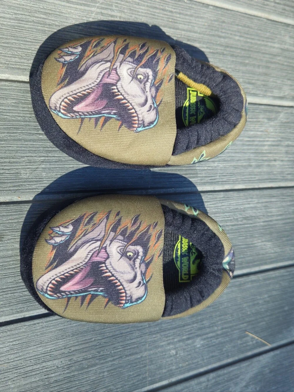 Jurassic World T-Rex Toddler Slippers Size 5/6 Dinosaur‎